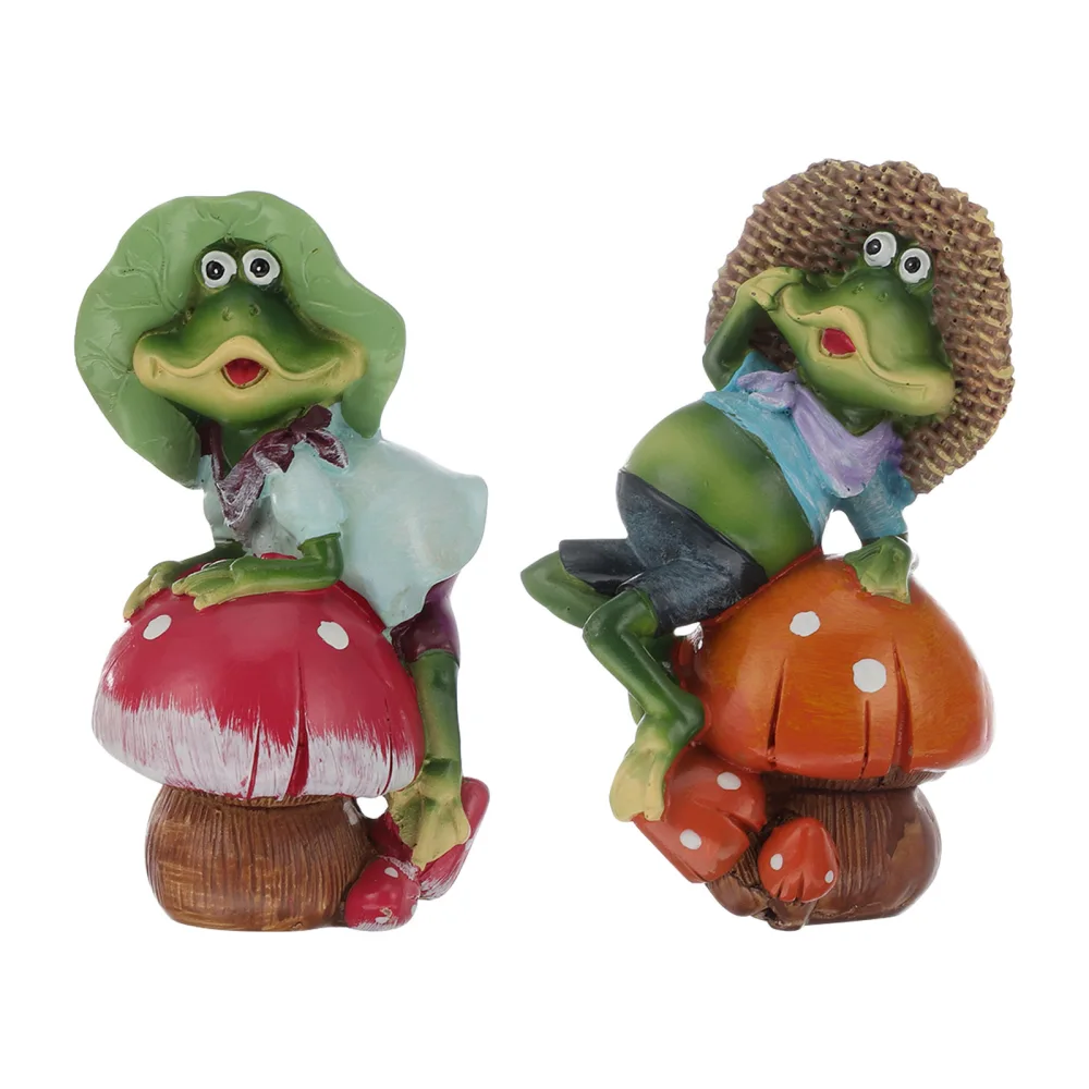 2pcs Resin Couple Frogs Ornament Mushroom Frogs Figurines Tabletop Adornment