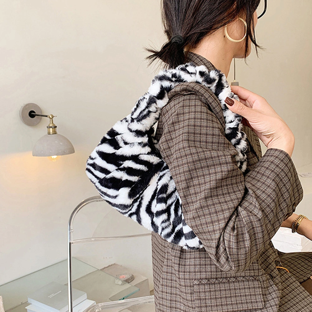 Winter Plush Shoulder Bag Fashion Lady Handbag Armpit Bag (Black, Stripe)