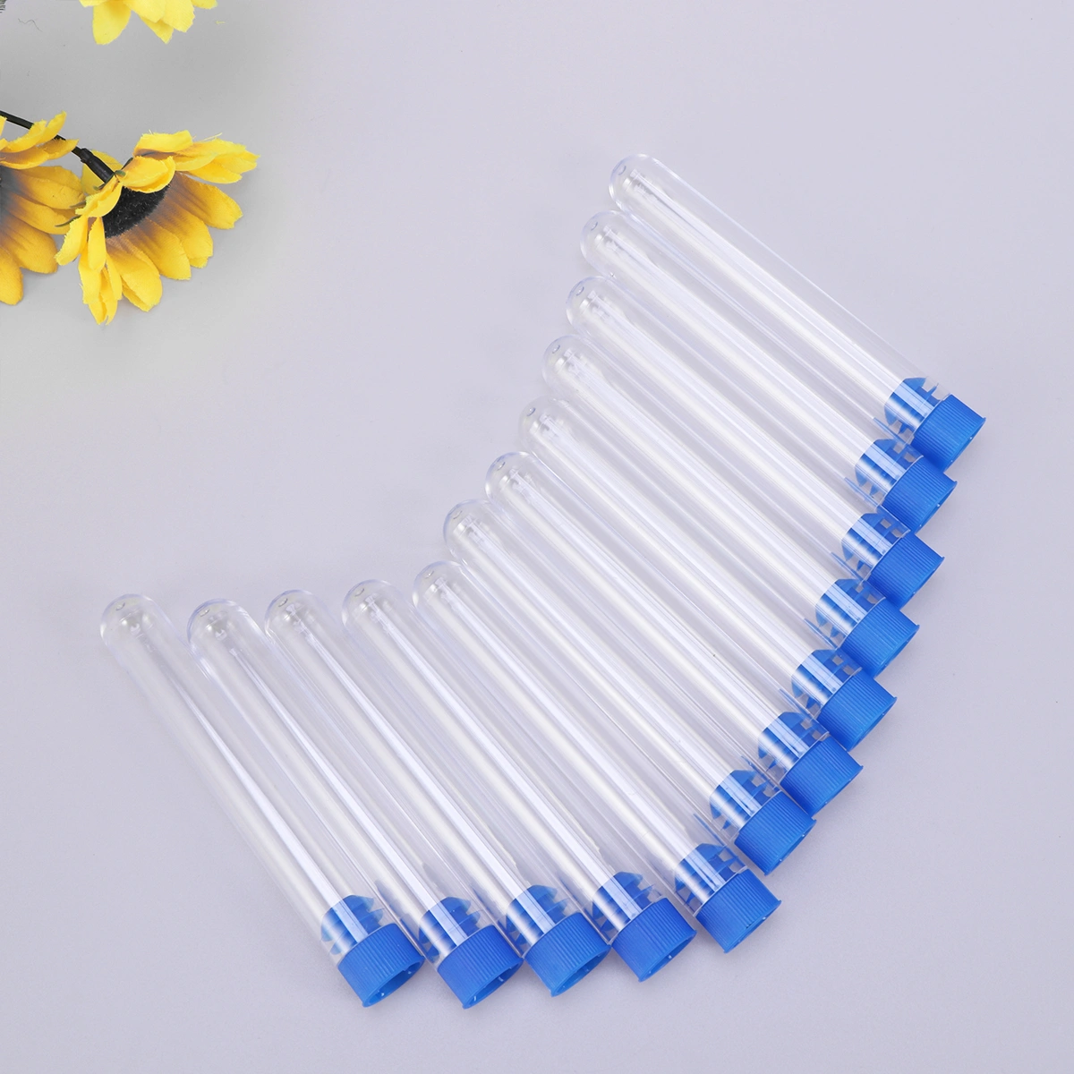12 Pcs/Pack 16x150mm Plastic Clear Test Tube with Stopper for Scientific Experiments Party Candy Storage with Stopper (Random Colors)