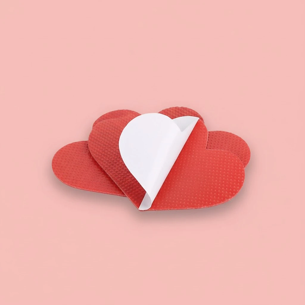4 Pairs of High Heel Sole Stickers Anti-slip Shoes Protector Love Shaped Sole Patch for Men and Women Red