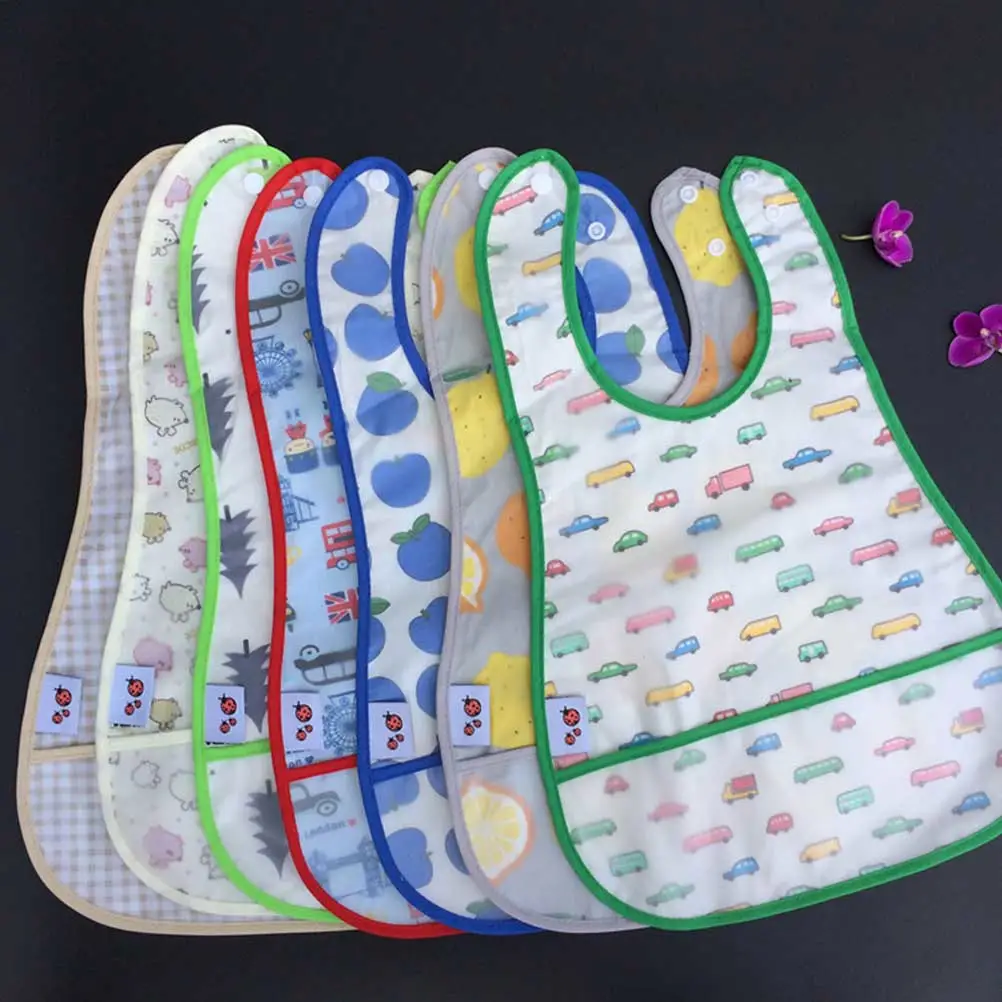 4pcs Kids EVA Bibs Waterproof Baby Apron Cartoon Bib Toddlers Saliva Towels for Boy (Random Color)