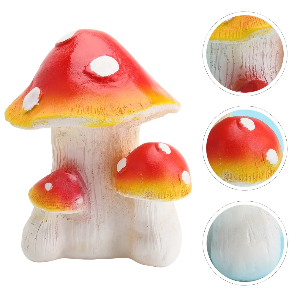 1pc Resin Cartoon Mushroom Adornment for Outdoor Garden Yard Landscape (Red)