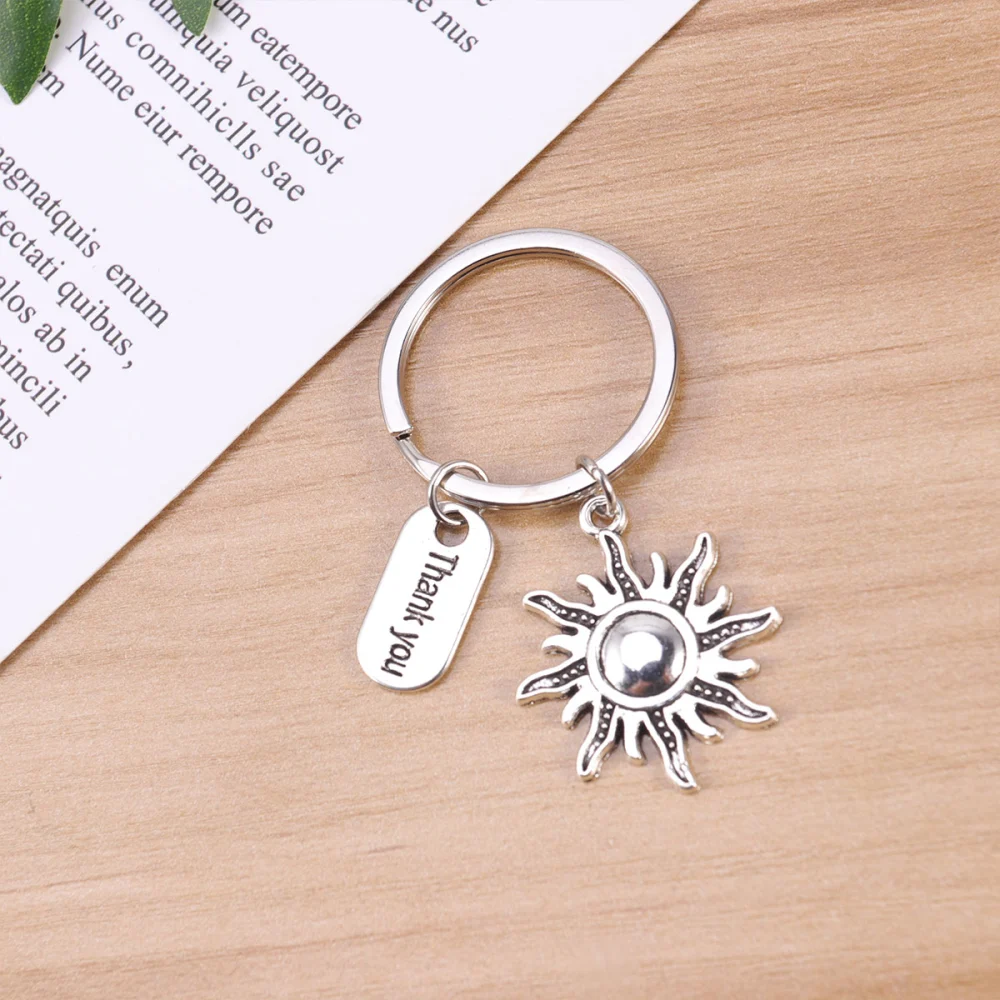 1PC Thank You Words Key Ring Sun Pendant Metal Keychain for Car Key Bag Decoration