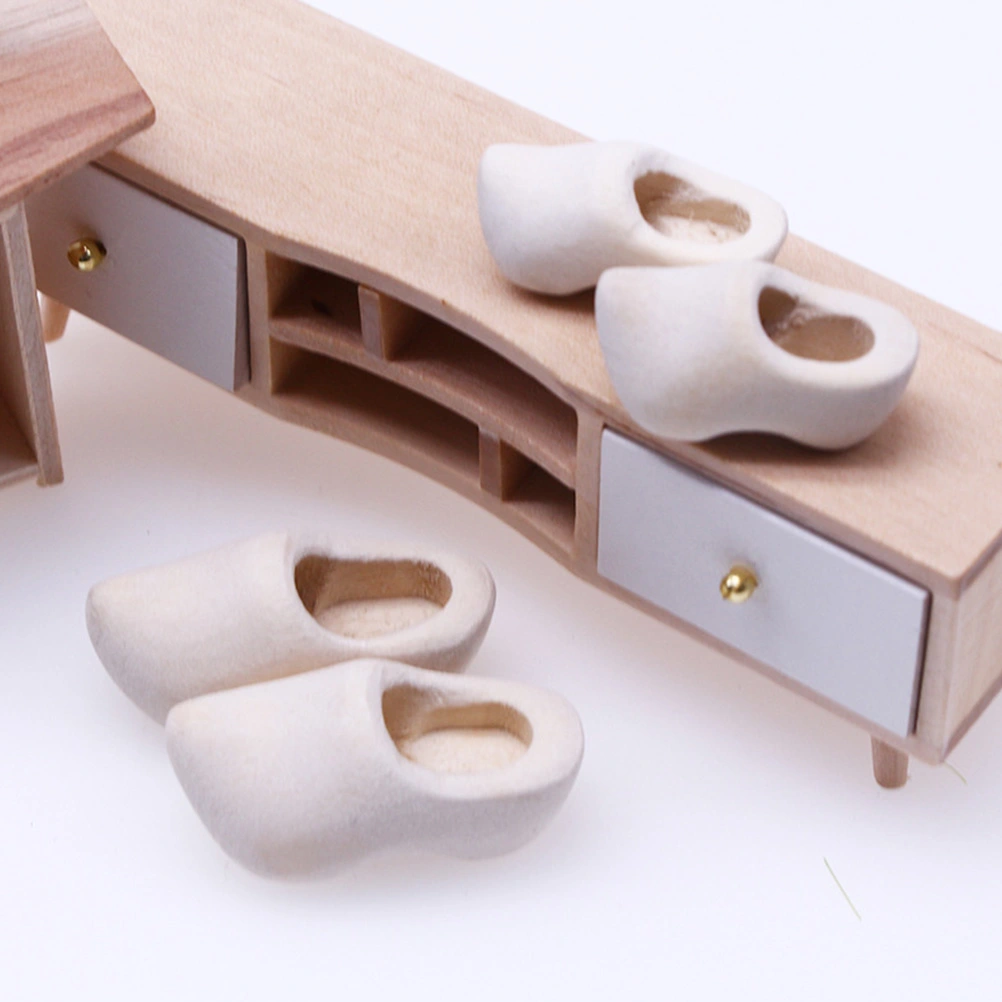 4pcs Mini Wooden Shoes Miniature Wooden Shoes Blank Wooden Shoes Mini House Decor