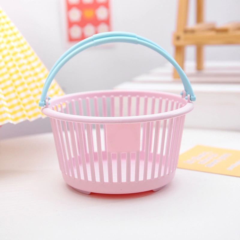  2pcs  Compact Handheld Basket Kids Use Mini Shopping Basket Multi-functional Mini Plastic Basket