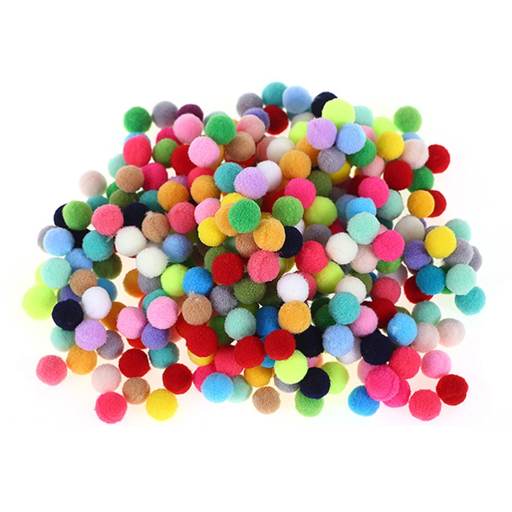 100pcs Colorful Pompon DIY Handmade Material Pom Ball Kindergarten Prop Fluffy Balls (3cm, Assorted Colors)