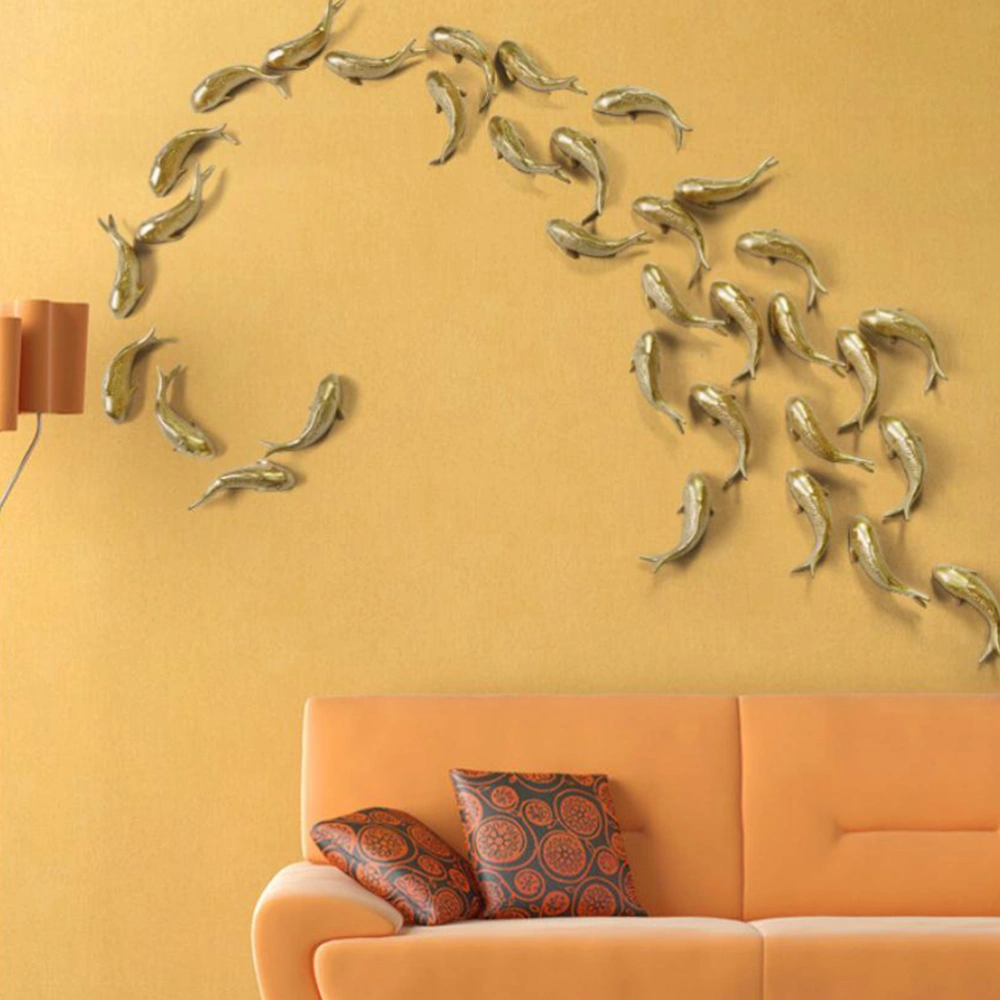 2pcs Wall Goldfish Decoration European Wall Ornament Resin Decor (Golden)