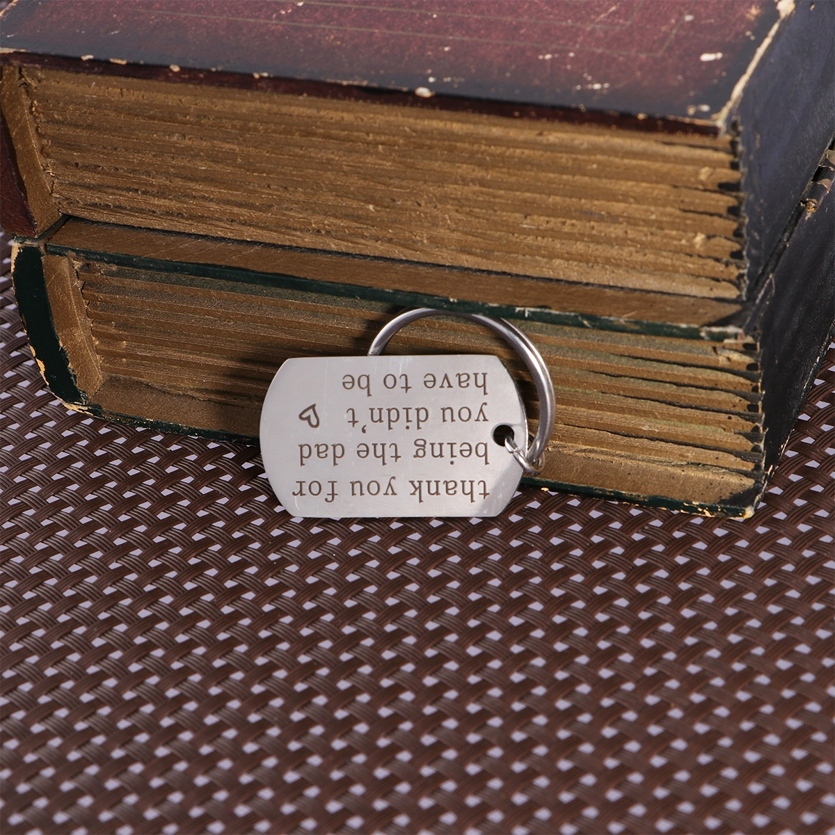 thank you for being the dad you didn't have to be Key Chain Ring for Father's Day Dad Gift (Silver)