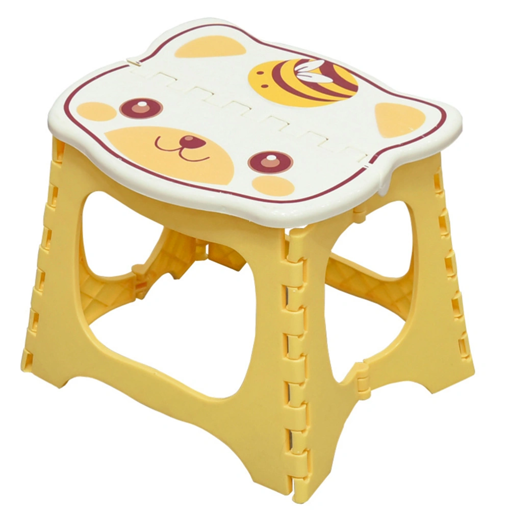 1Pc Plastic Folding Stool Outdoor Portable Fishing Stool Fishing Chair with Random Color Stool Foot (Yellow Face Cat Style)