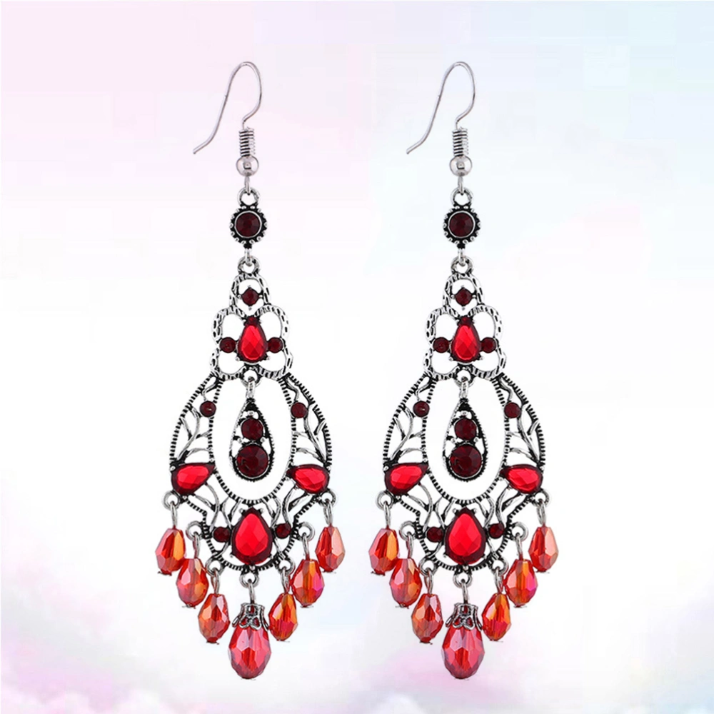 1 Pair Vintage Metal Earrings Geometric Hollow Diamond-studded Alloy Earrings High-end crystal Fringed Eardrops Red