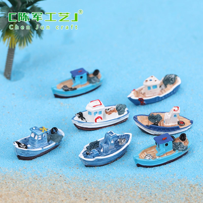 6pcs Miniature Beach Boat Ornament Kit Ocean Yacht Decorative Miniatures Decorations(Random Style)