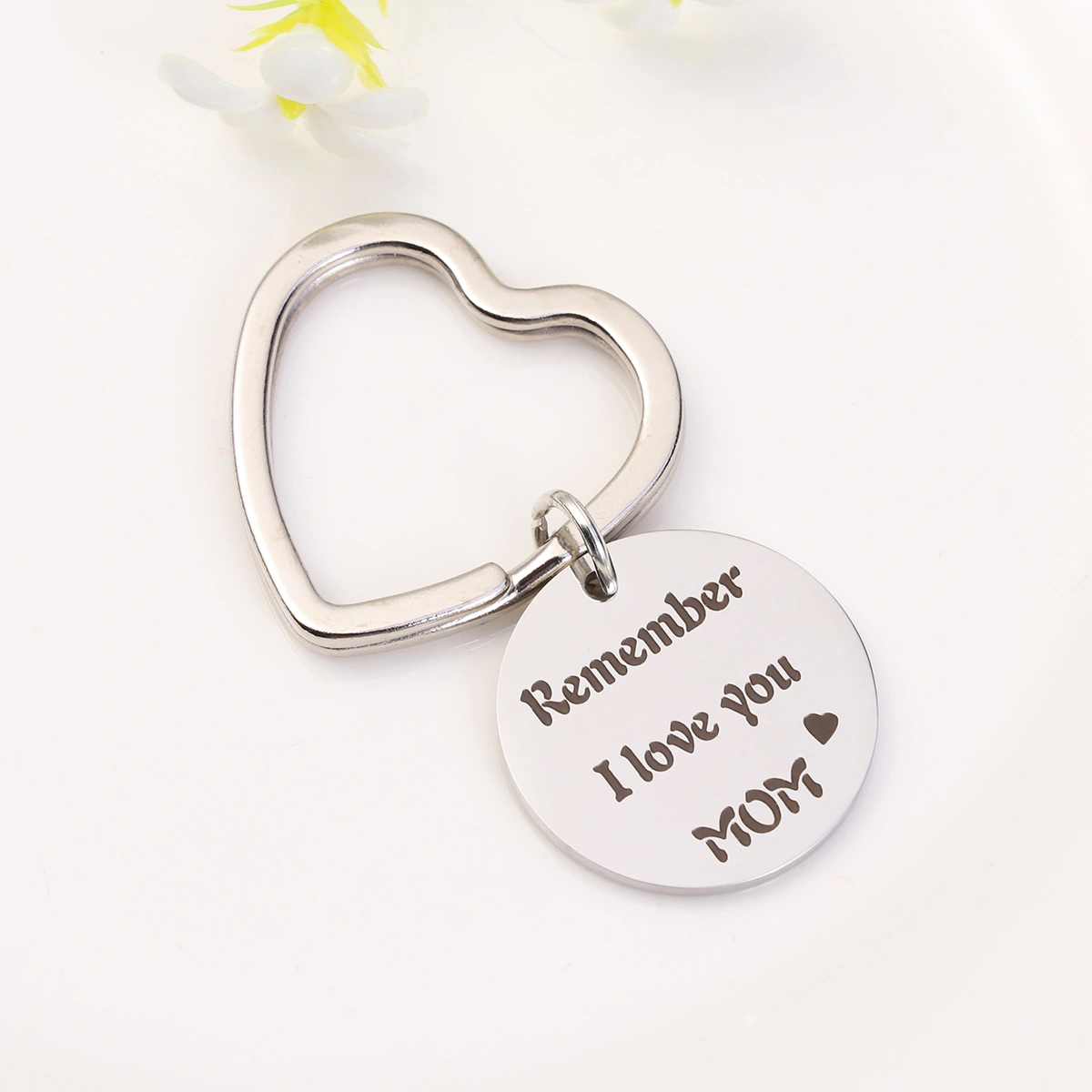 Mother Day Keychain Beautiful Decor Hanging Keyring Gift for Mother Woman Lady Female