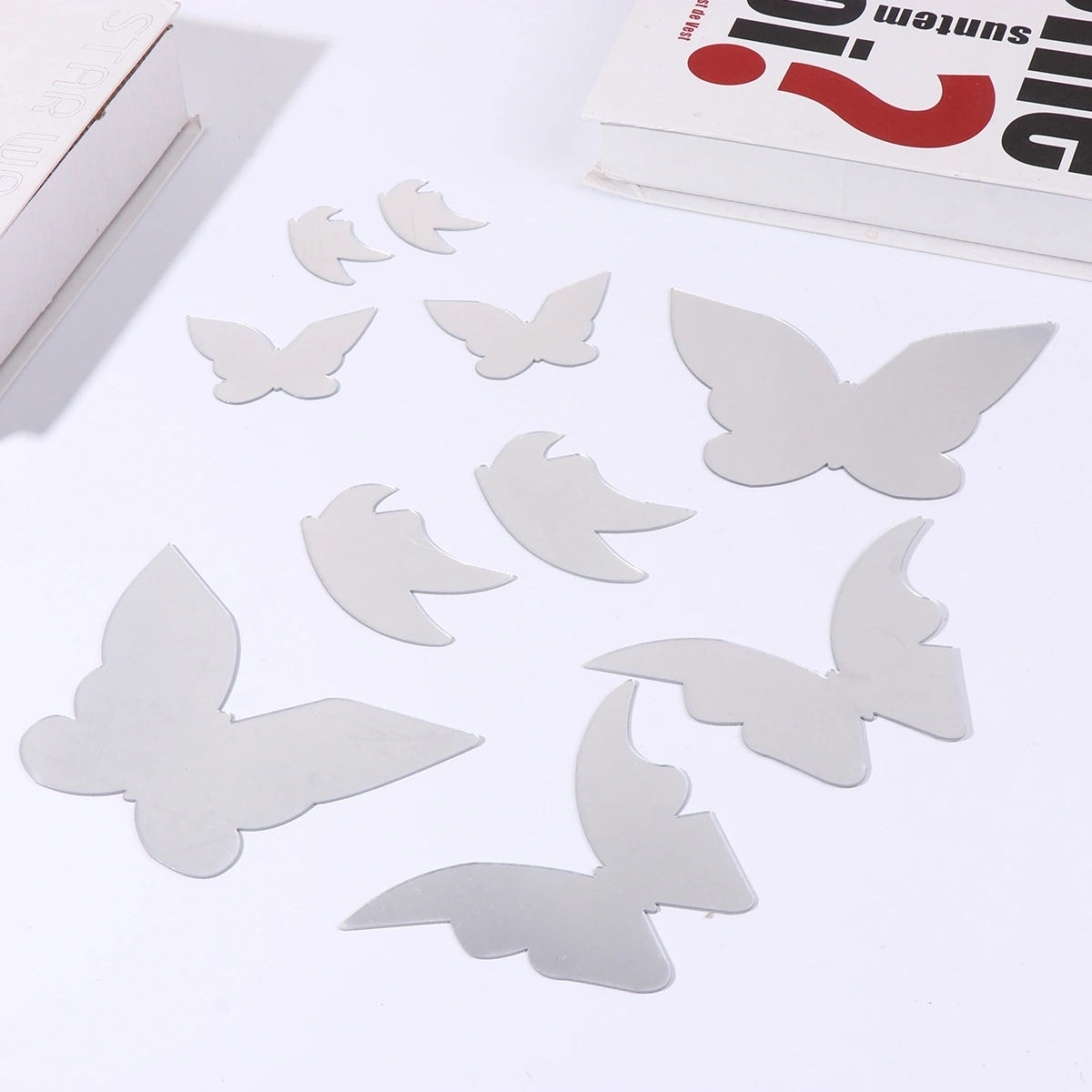 1 Set Decorative 3D Wall Sticker Mirror Stickers Self Adhesive Wall Decals 3d Shape Wall Decals (Silver)