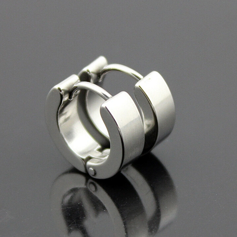 1Pair Women Earrings Simple Round Shape Zircon Earrings Ear Studs Rings (Silver)