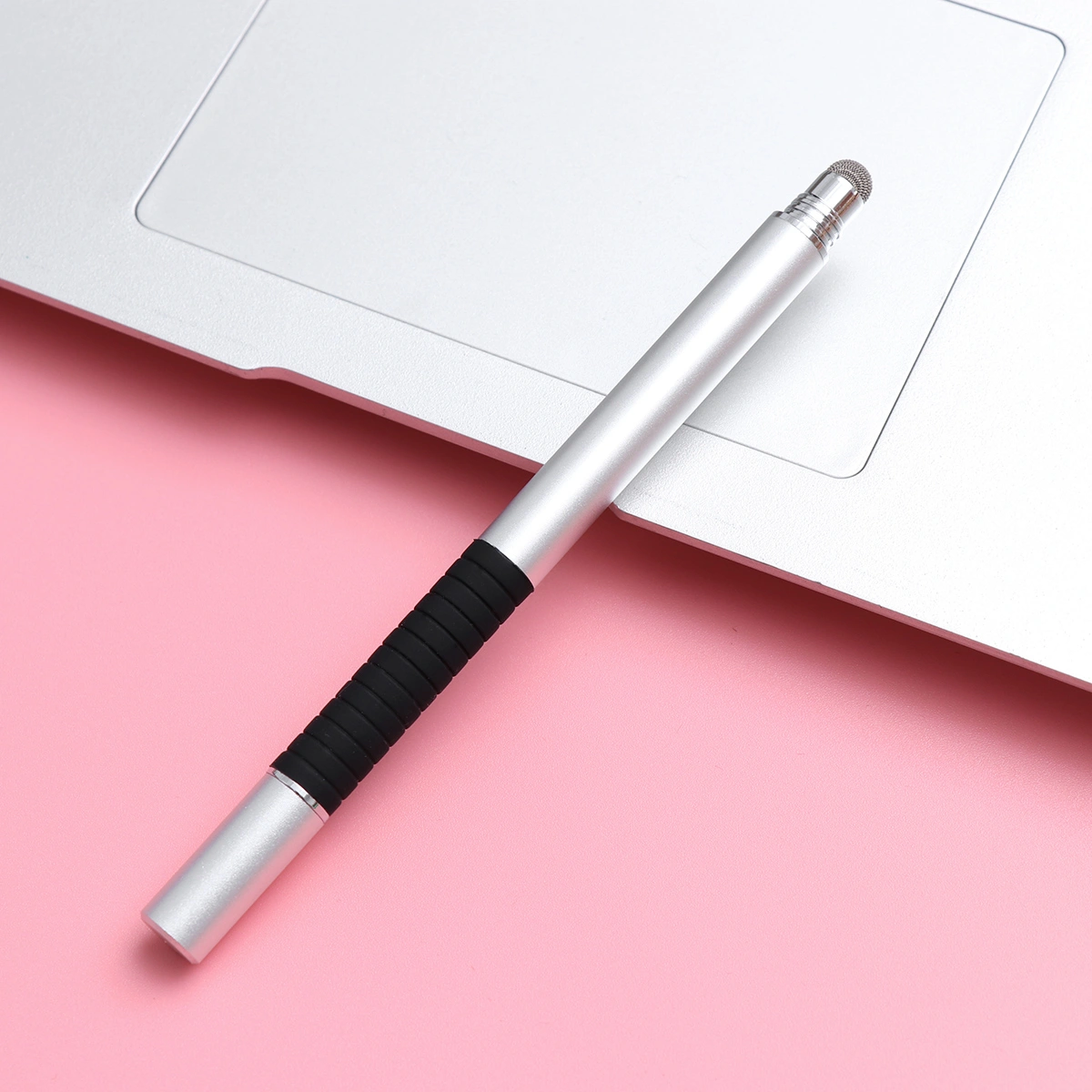 2 in 1 Multifunction Fine Point Round Thin Tip Touch Screen Pen Capacitive Stylus Pen For Smart Phone Tablet (Silver)