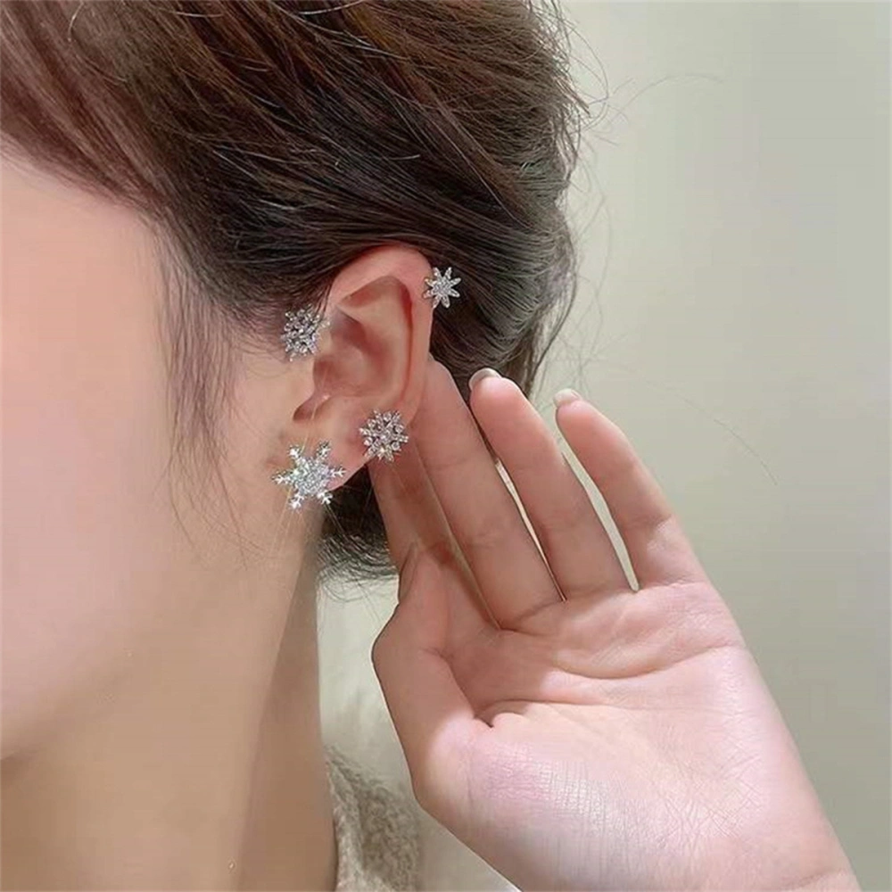 1 Pair Crystal Snowflake Ear Bone Clip Cuffs Non Piercing Ear Hook Earrings