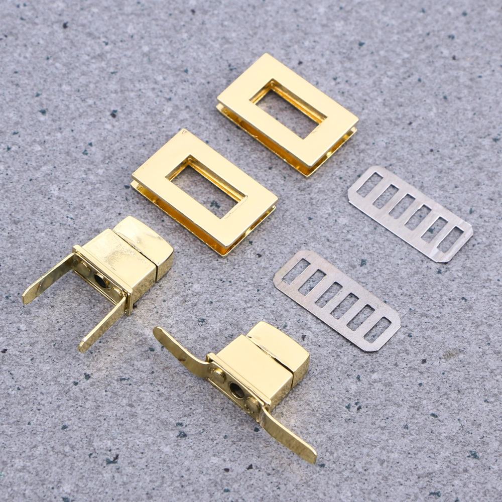 2 Pcs Turn Locks Metal Locks Purse Closure Turn Locks for Purses Clutches Bags Handbags (Golden)