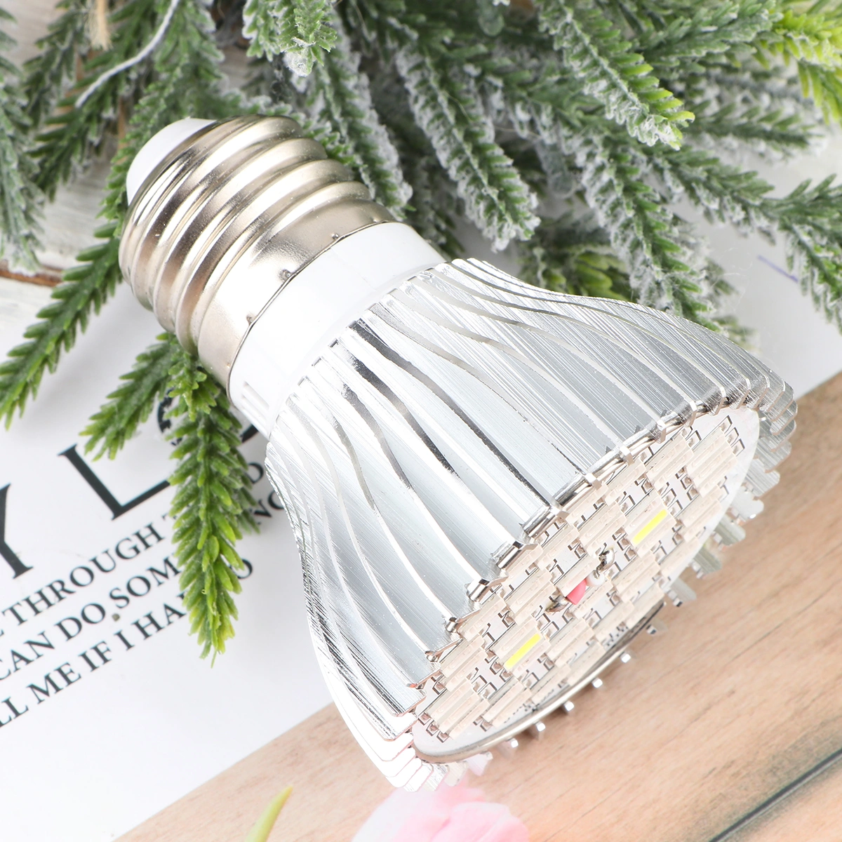 1PC LED Plant Growth Light Bulb Full Spectrum Grow Seedlings Lamp Practical Indoor Growing Lamp for Greenhouse Home(White E27-30W-40 Lamp Beads)