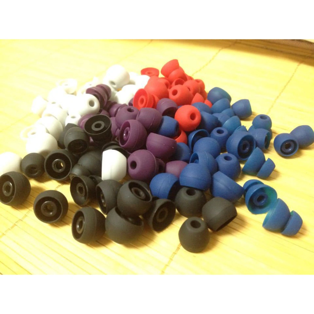 8pcs In-ear Headphones Silica Gel Earmuffs Earplug for Earphone (Random Color)