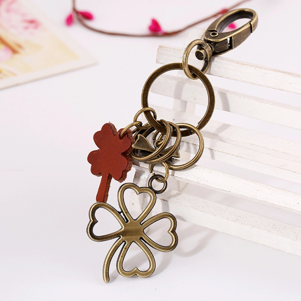 Retro Punk Clover Keychain Creative Key Ring Stylish Key Hanging Decoration Key Holder Small Gift for Men Women