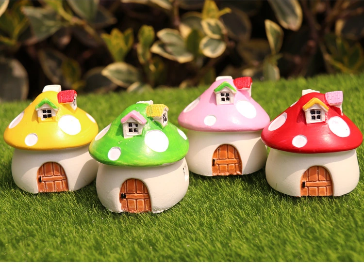 4Pcs Resin Mini Mushroom House Miniature Ornaments Micro Landscape Decoration