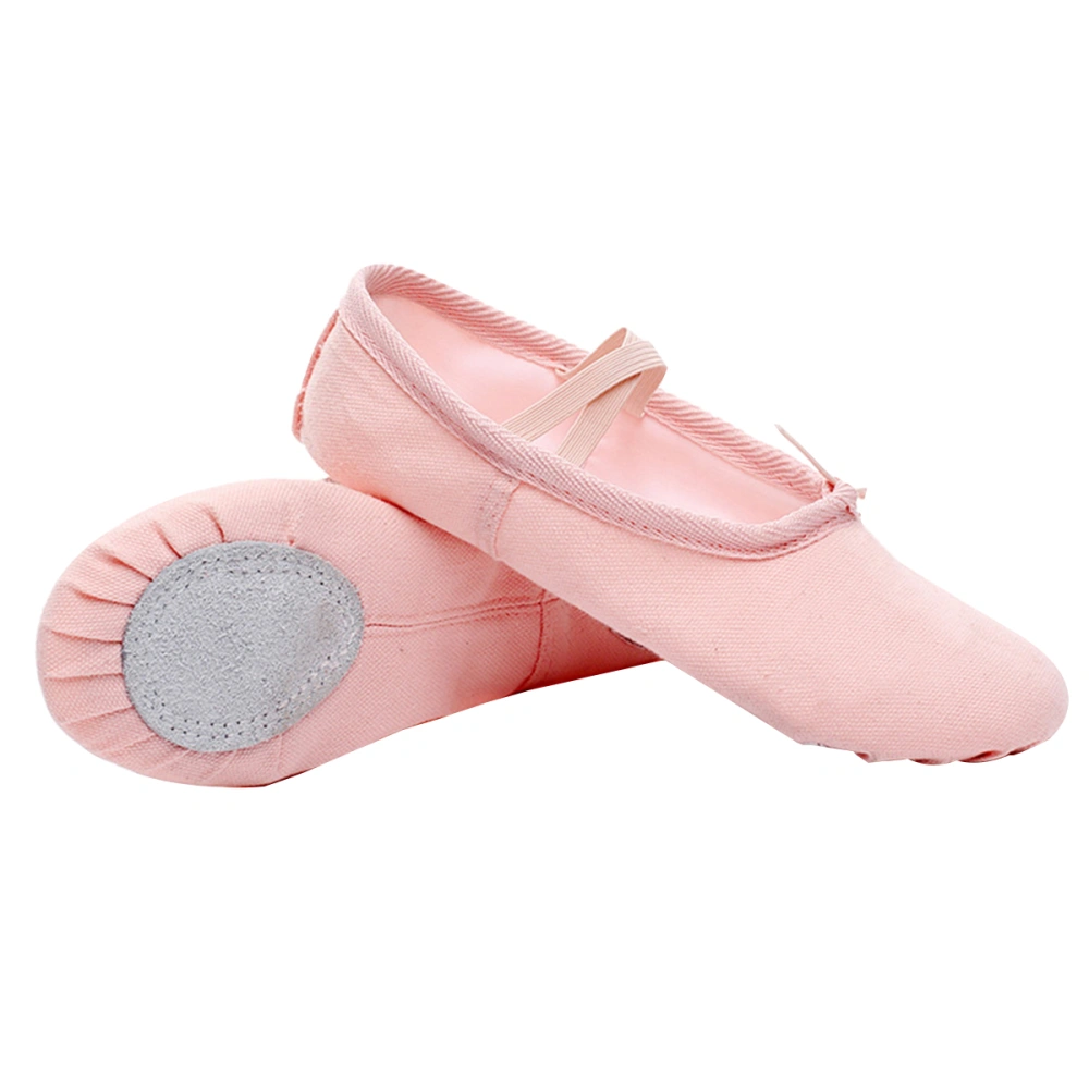 1 Pair of Ballet Shoes Lightweight Anti-slip Dancing Shoes Elastic Cord Yoga Shoes - Size 30 (Random Color)