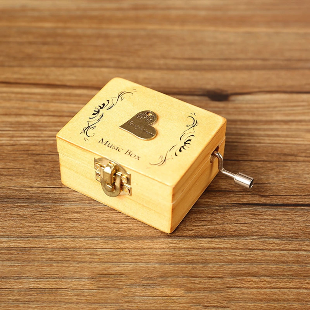 Wooden Hand-cranked Music Box Miniature Wind Up Handmade Mechanical Rotation Box Gift for Birthday Valentine's Day Christmas (Love Pattern)