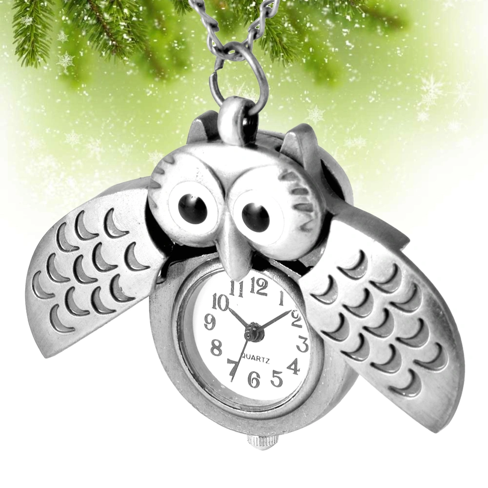 1PC Retro Owl Shape Pocket Watch Lovely Spreading Wings Owl Pocket Watch Delicate Crescent Owl Pocket Watch for Friend Family (Silver)