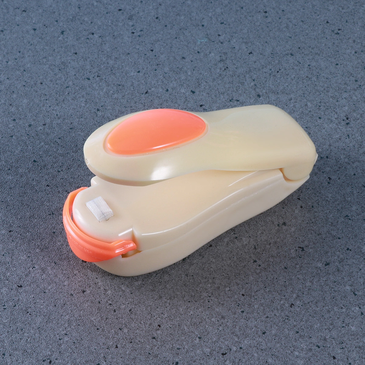 Mini Portable Heat Sealing Machine Impulse Sealer Seal Packing Plastic Bag Kit Tools (Random Color)