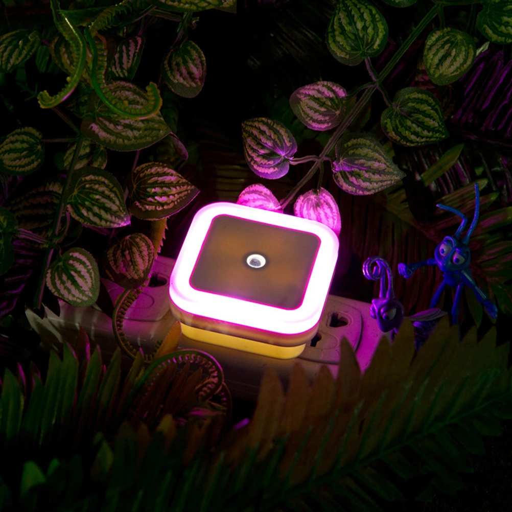 Smart Auto ON/OFF Sensor LED Night Light Wall Plug In Guide Light for Indoor with US Plug (Red with Square Light Ring)