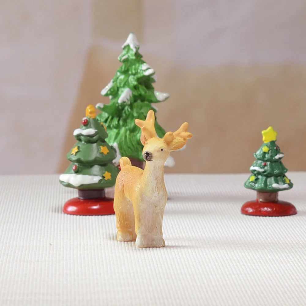 5pcs Christmas Elk Dolls Miniature Ornaments Desktop Decoration Crafts for Bar Party (Khaki)