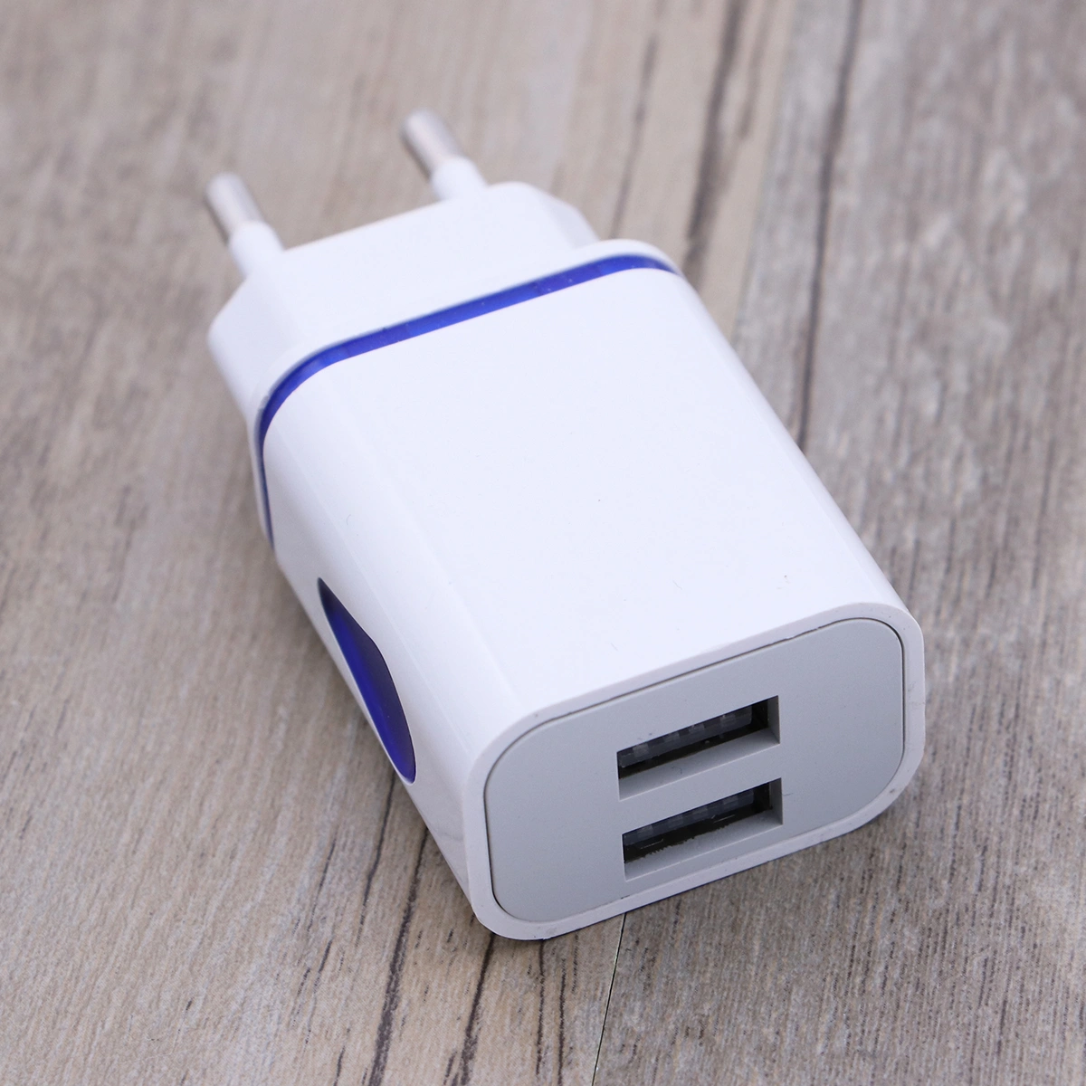 Universal Home Travel Charger Plug Water Drop Shape LED Light Dual USB Port Wall Charger Adapter for Smartphones with EU Plug (Blue)