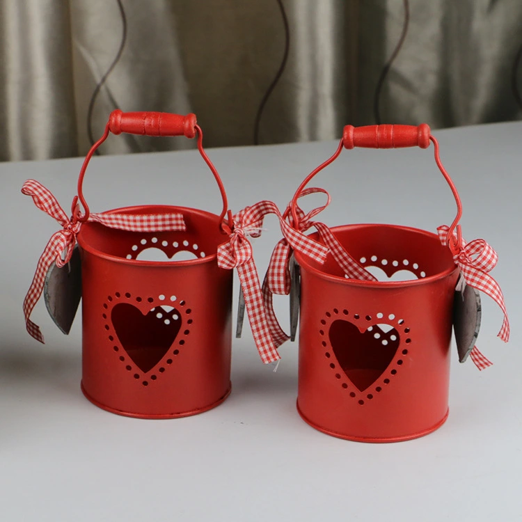 Hollow Heart Handle Candy Bucket Wedding Candy Bucket Portable Gift Container