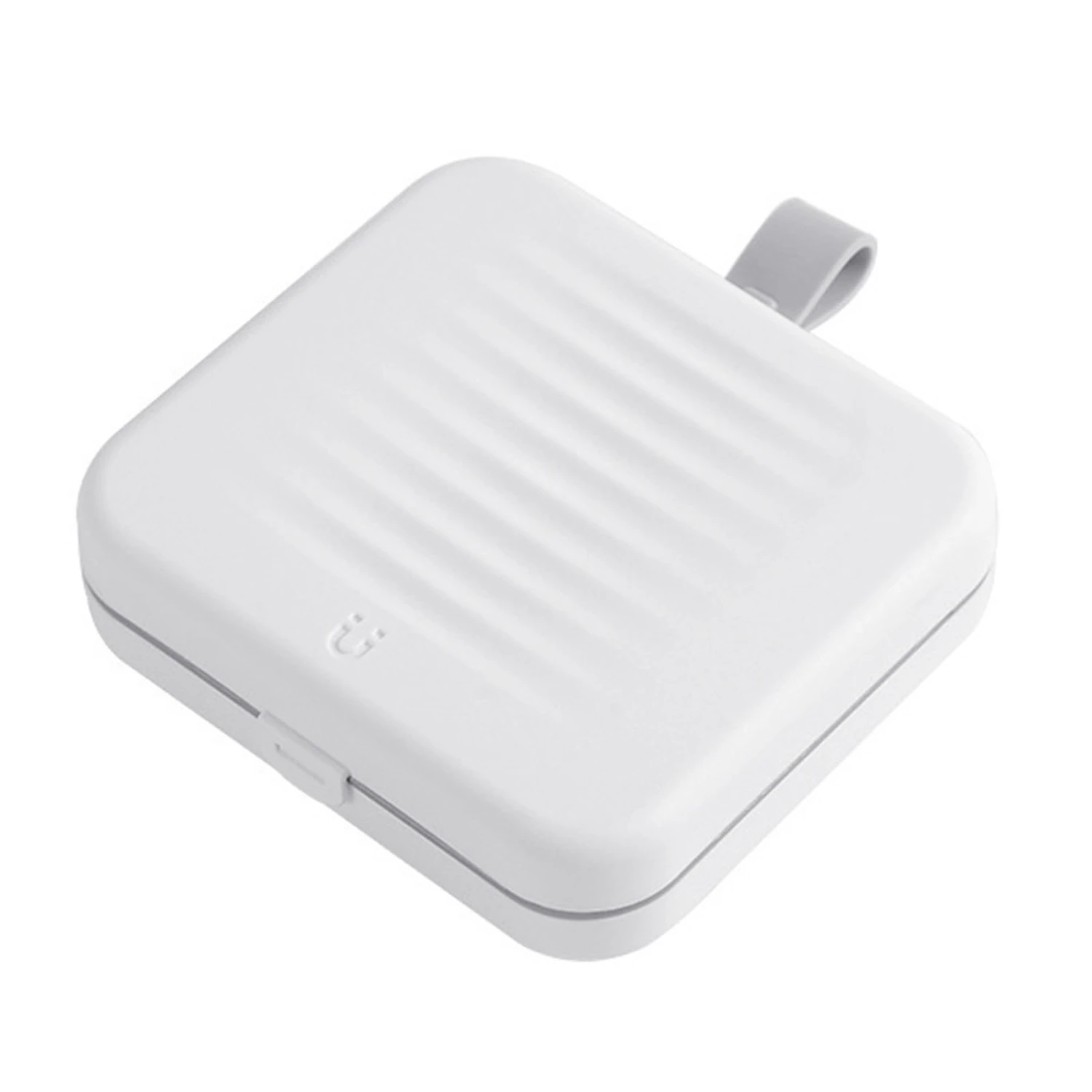 Magnetic Suction Sewing Box Portable Small Double Layer Magnetic Sewing Box Kit for Home Dormitory Travel White
