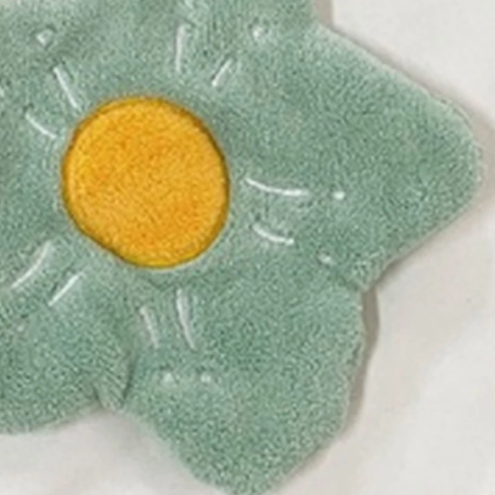 Towel Double Layer Coral Fleece Flower Shape Strong Absorption Ability Soft Hanging Hand Towel Light Green