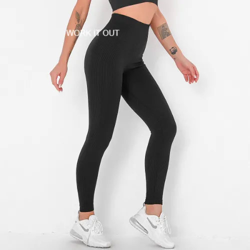 WOMEN'S WORK OUT CLOTHES