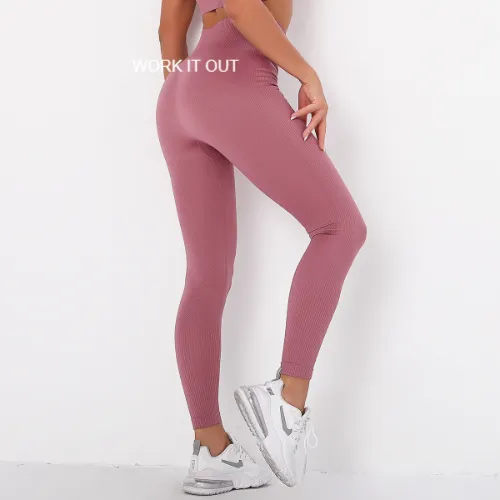 WOMEN'S WORK OUT CLOTHES