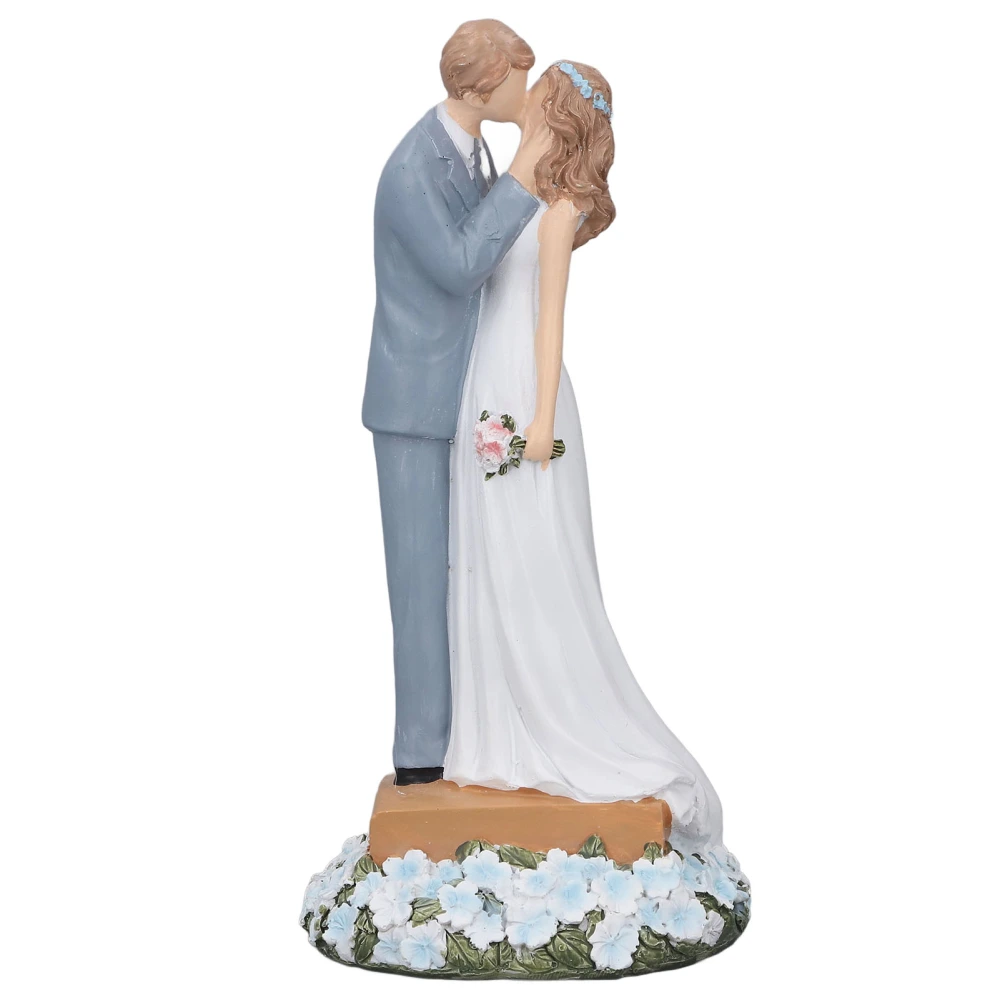 Couple Statue Romantic Kissing Bride and Groom Style Love Expression Widely Used Lovers Statue for Bedroom Office Shelf