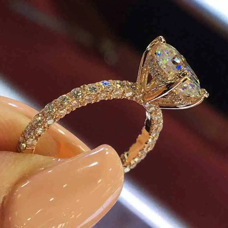 Temperament Full Diamond Crystal Ring