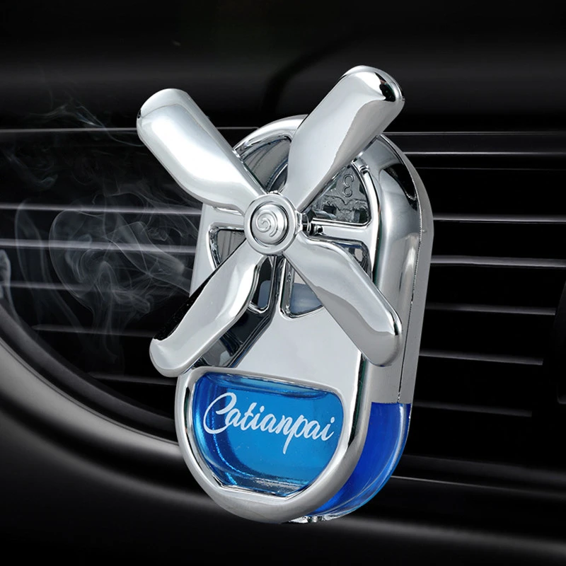 Car Air Outlet Liquid Aromatherapy Four-leaf Windmill Perfume Light