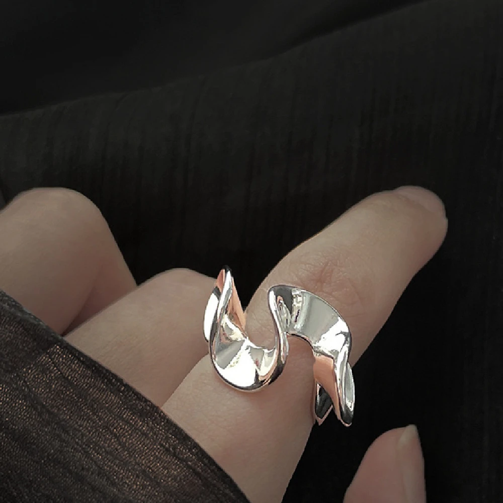 Women's Stylish Index Finger Ring