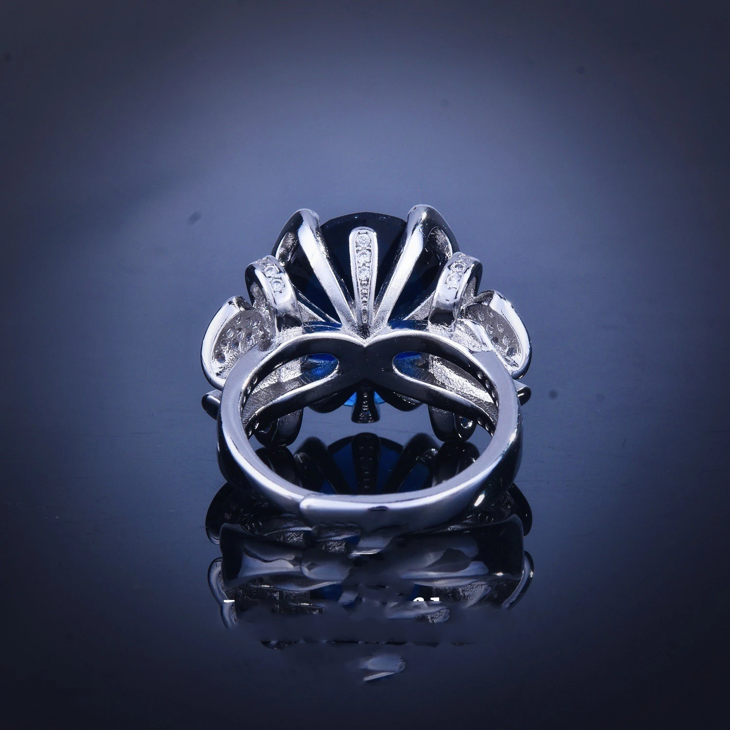 Bow Design Royal Sapphire Ring