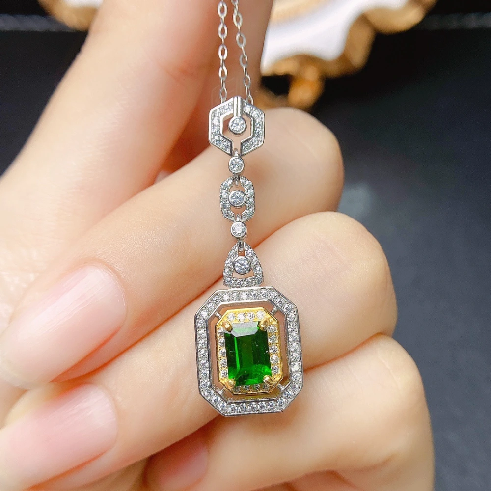 Factory Wholesale Natural Diopside Pendant S925 Silver Inlaid Main Stone European And American