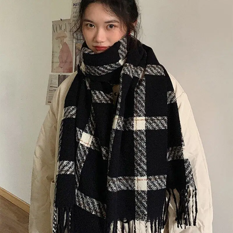 New Ins Scarf For Lady and Male Autuam And Winter Plaid Korean Version of The Students Shawl Fashion Warm Neck Male ScarfAD2153