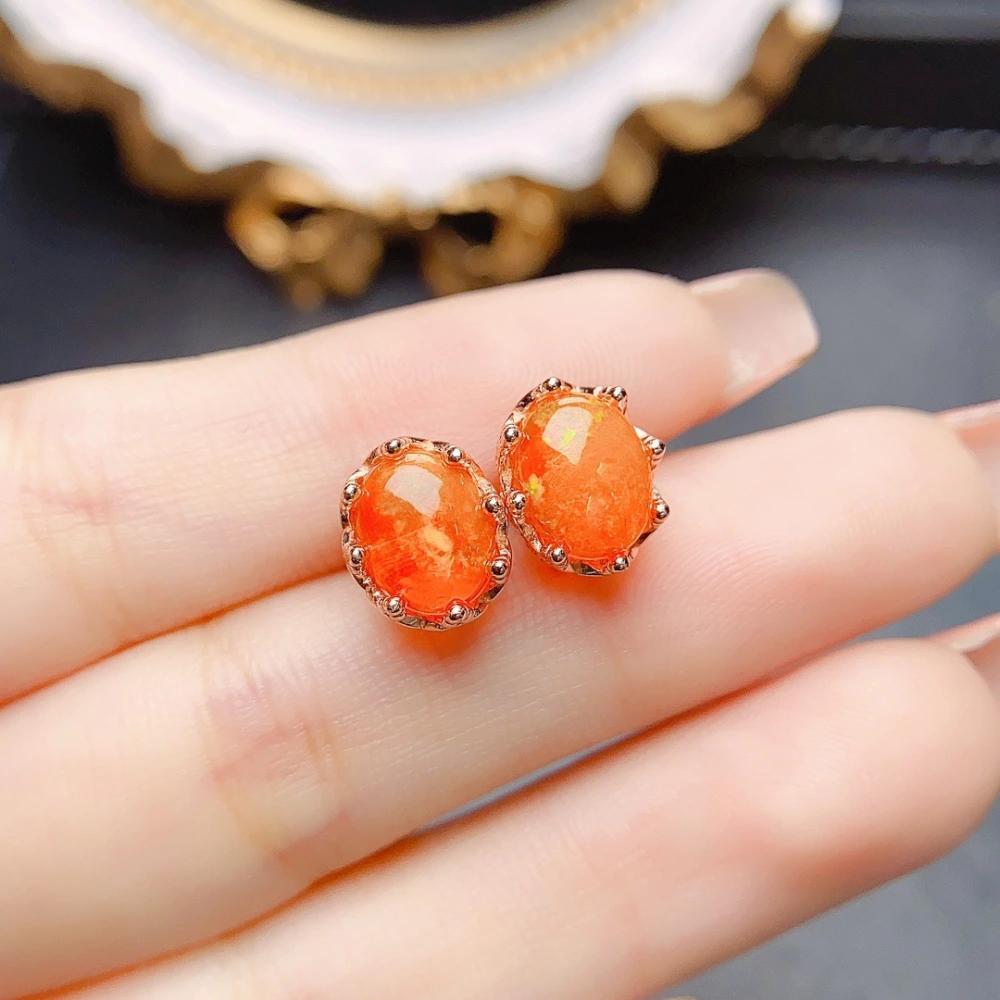 Women's Fashion Simple And Natural Fire Opal Stud Earrings