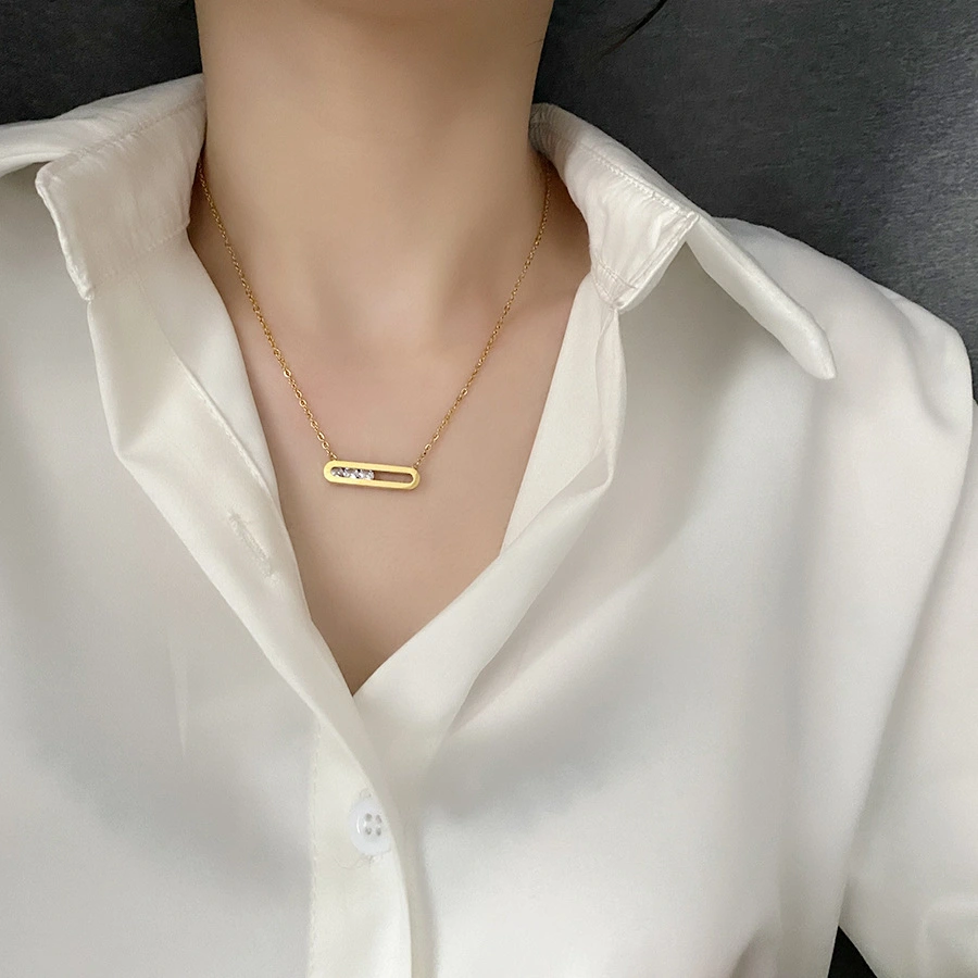 Rectangular Pendant Flowing Zircon Clavicle Chain 18K Gold Plating Simple Jewelry