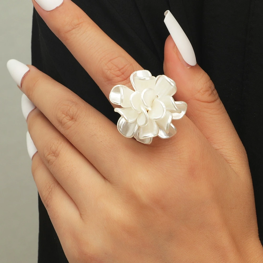 Style Exaggerated Personalized Fashion Elegant French Gentle Camellia Ring