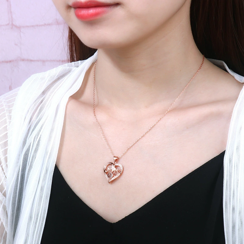 Women's Fashion Casual Heart-shaped MOM Projection Necklace