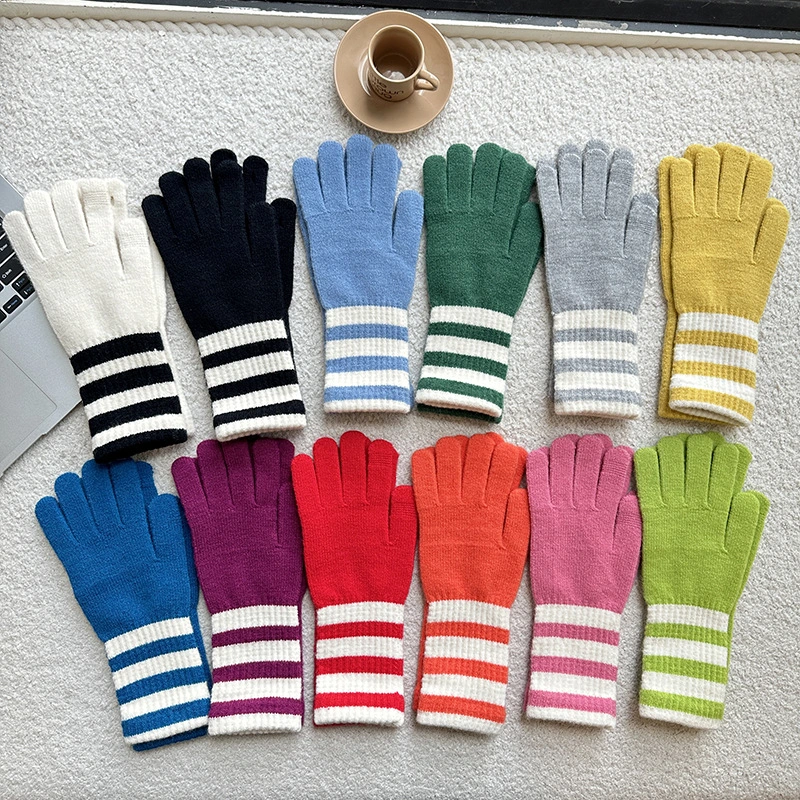 Fashionable Warm Five-finger Gloves For Women