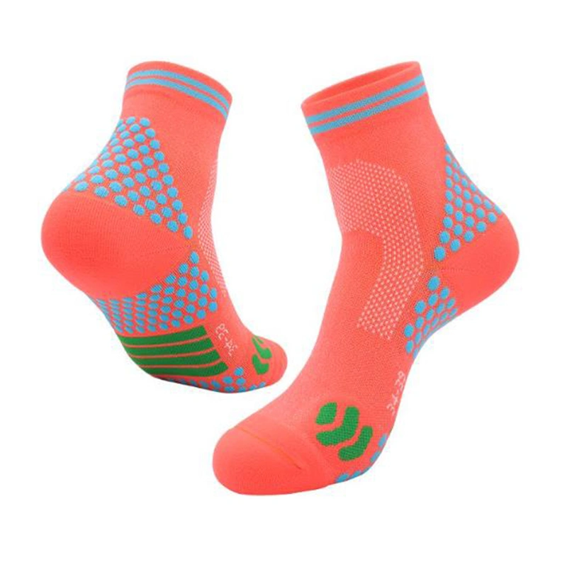 Athletic Socks, Moisture Wicking Massage Dots Casual Sports Socks